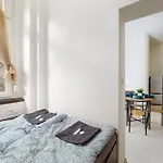Gozsdu-1 Bedroom *